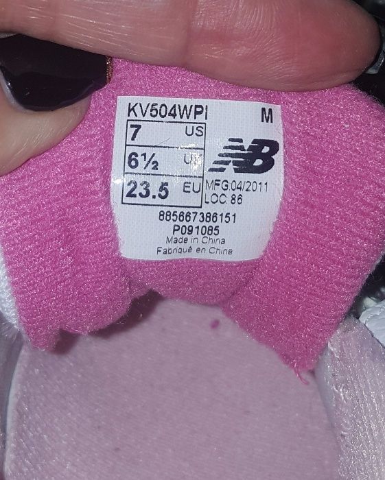 Фирменные,оригинальные кроссовки new balance