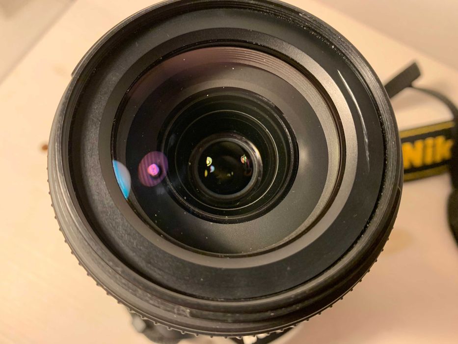 Nikon D3200 (18k migawek) + Uniwersalny Tamron 18-200mm z VC