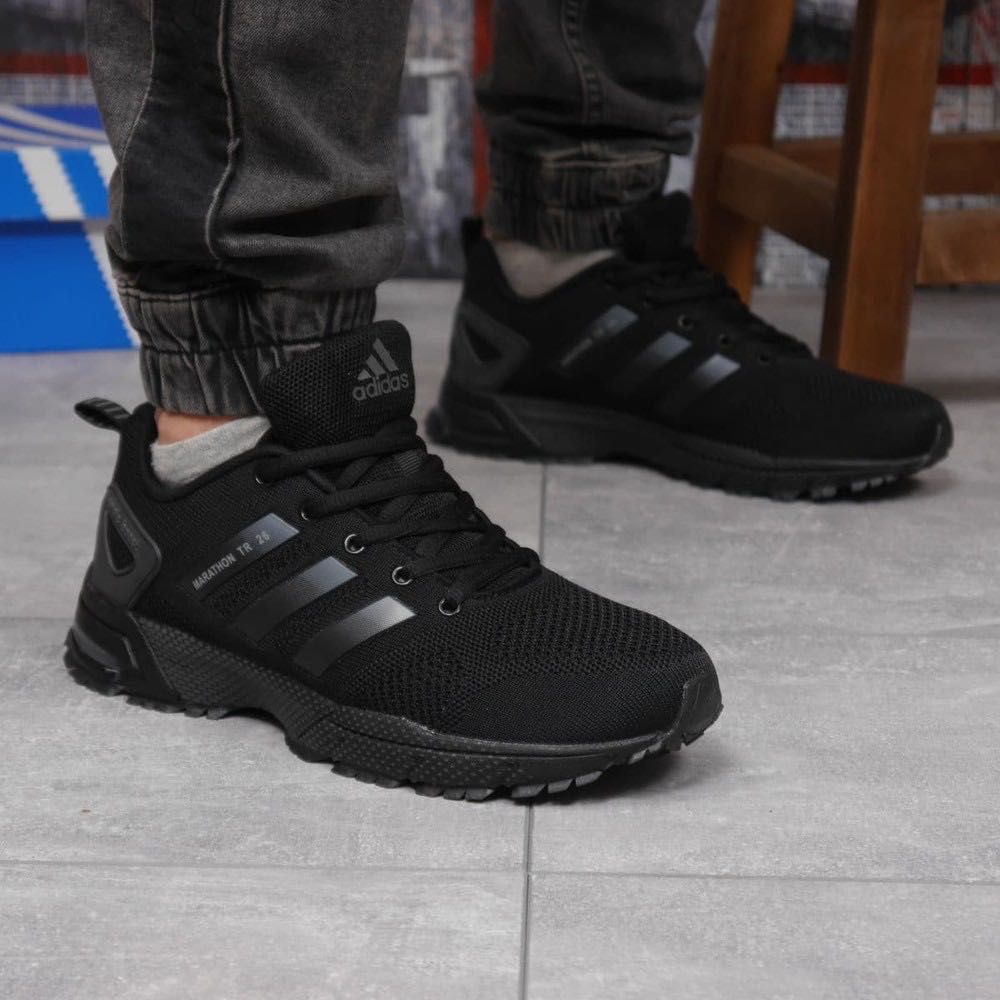 Кроссовки Adidas 4кольори