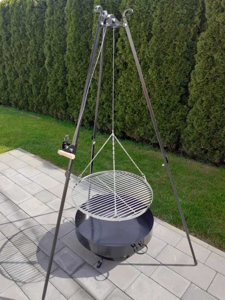 Grill ogrodowy , trójnóg , ruszt, palenisko 70 cm