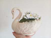 Cisne cerâmica, vaso, ex: peça centro mesa, antigo (23,5x20cm)