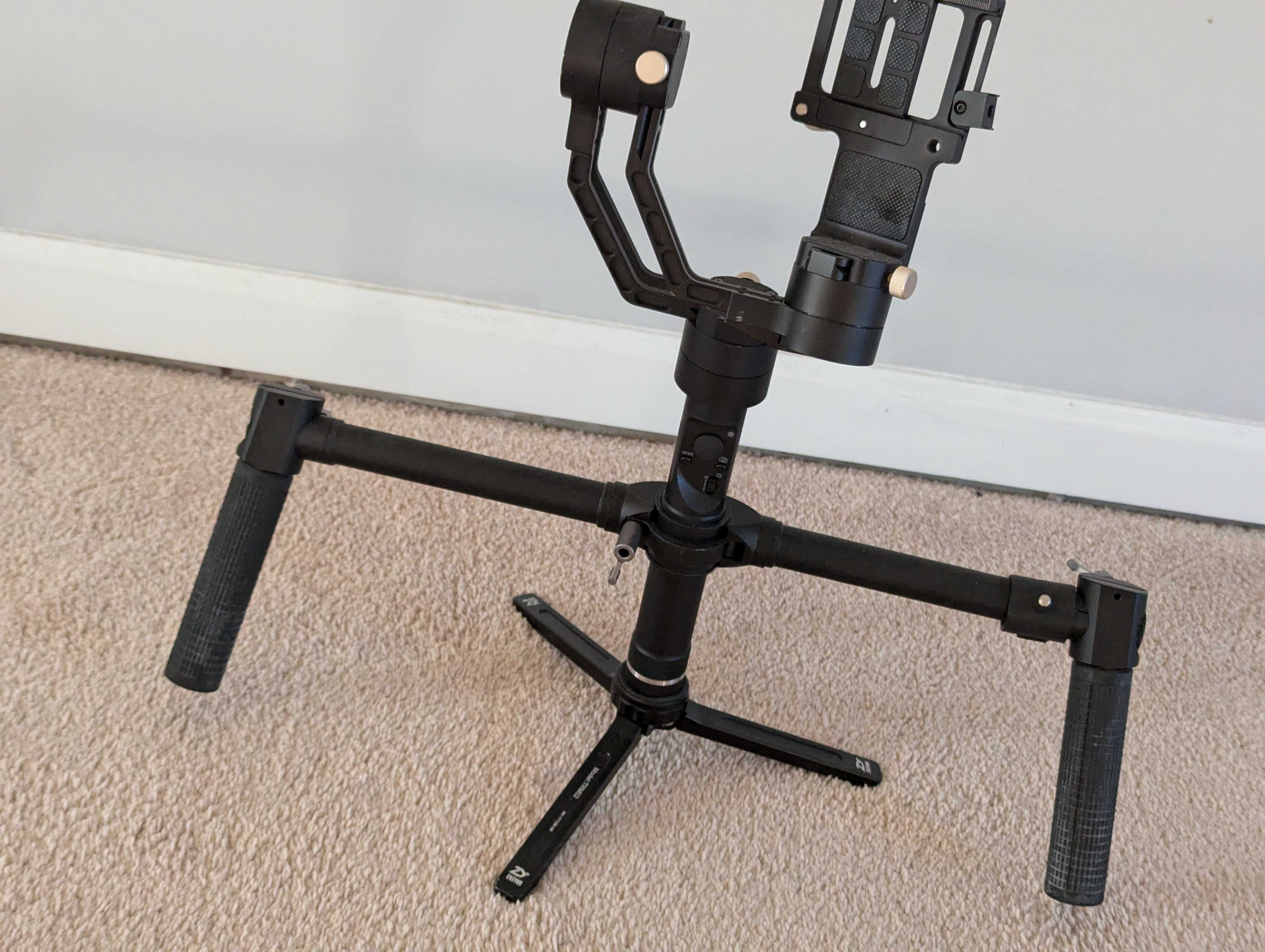 Gimbal Zhiyun Crane Plus + Uchwyt