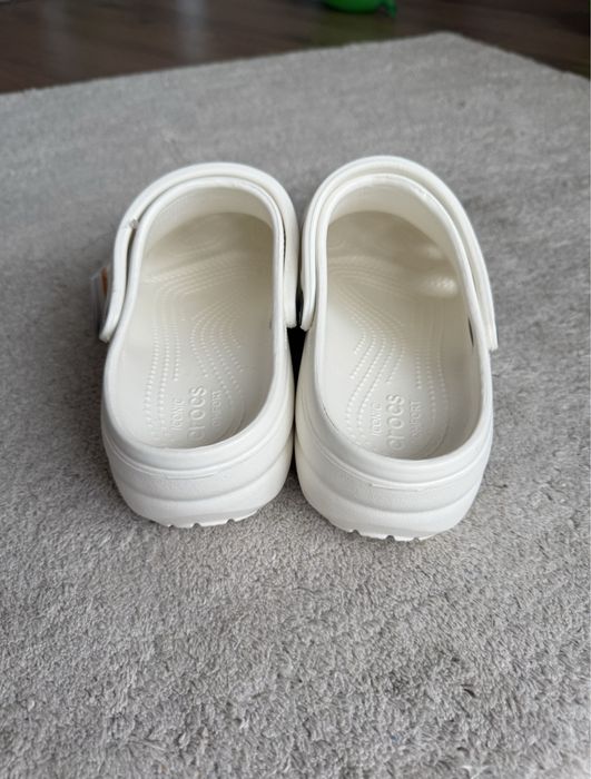 Продам шльопанці Crocs