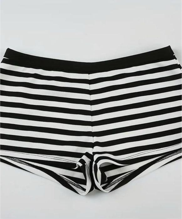 Купальник в полоску