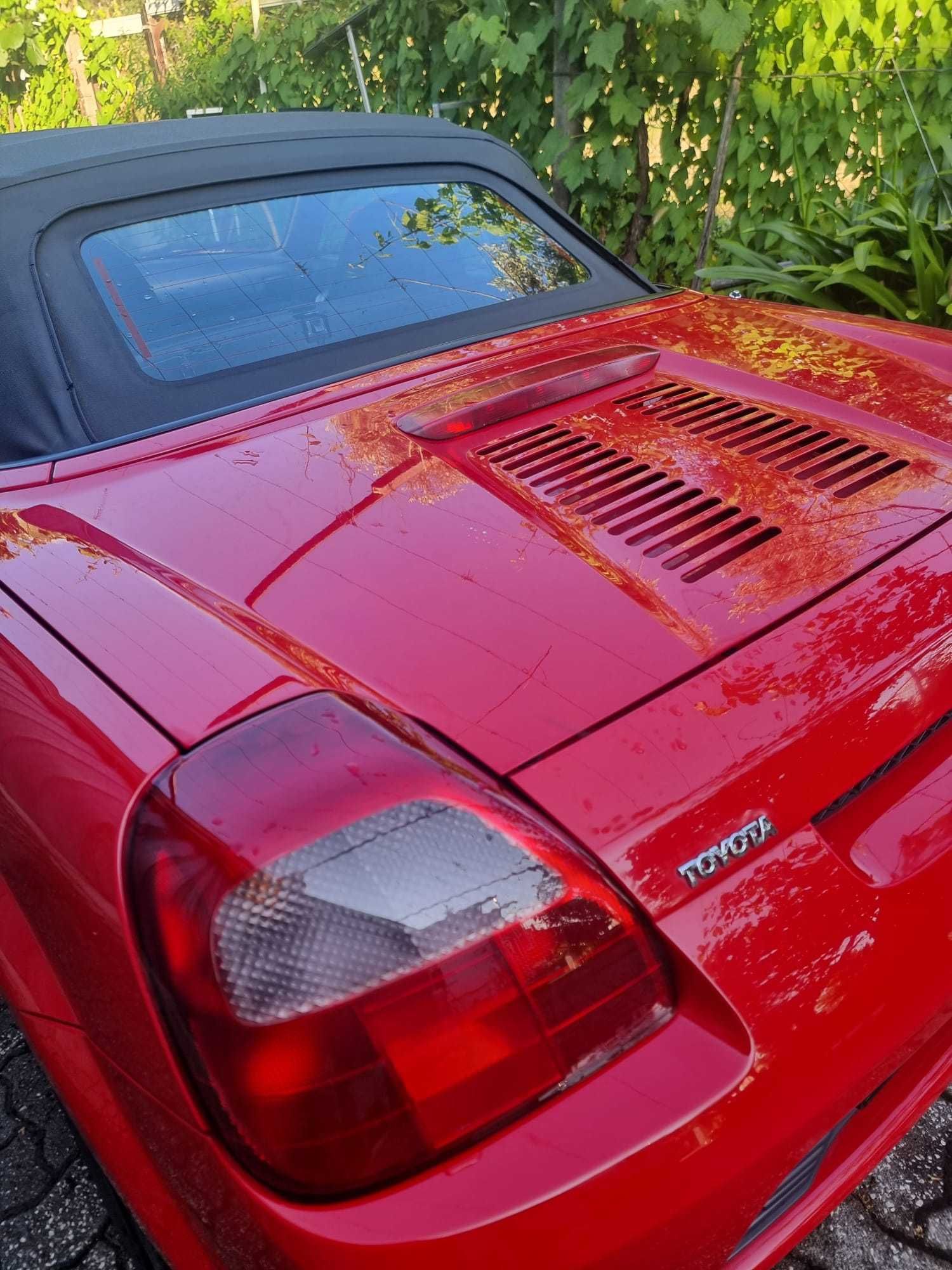 Toyota MR2 ZZW30 mk3 (2000)