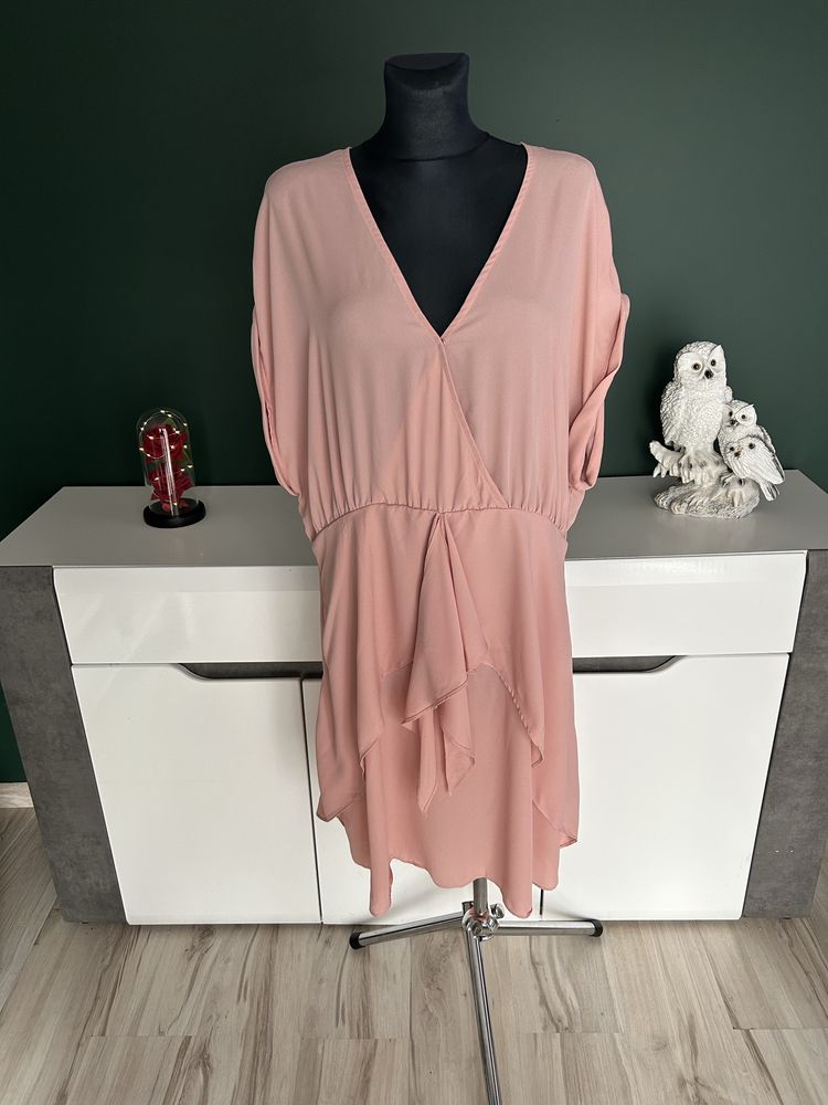 Piękna sukienka pudrowy róż plus size nowa bez metki 2xl