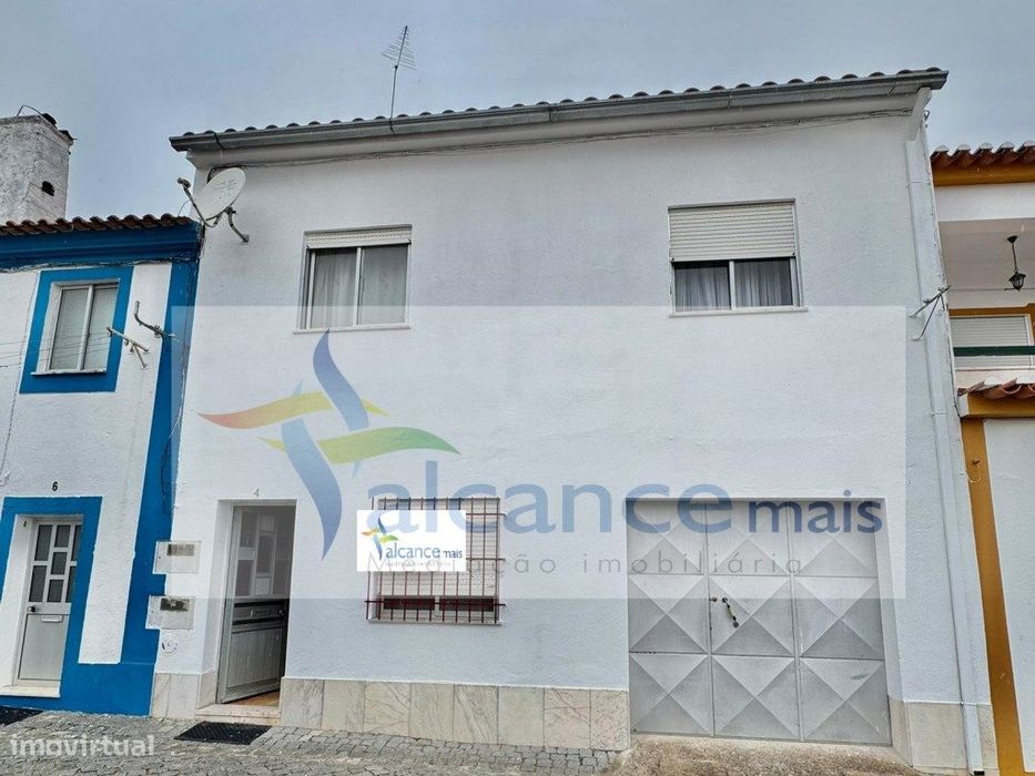 Moradia T5 zona de Monforte - recentemente remodelada