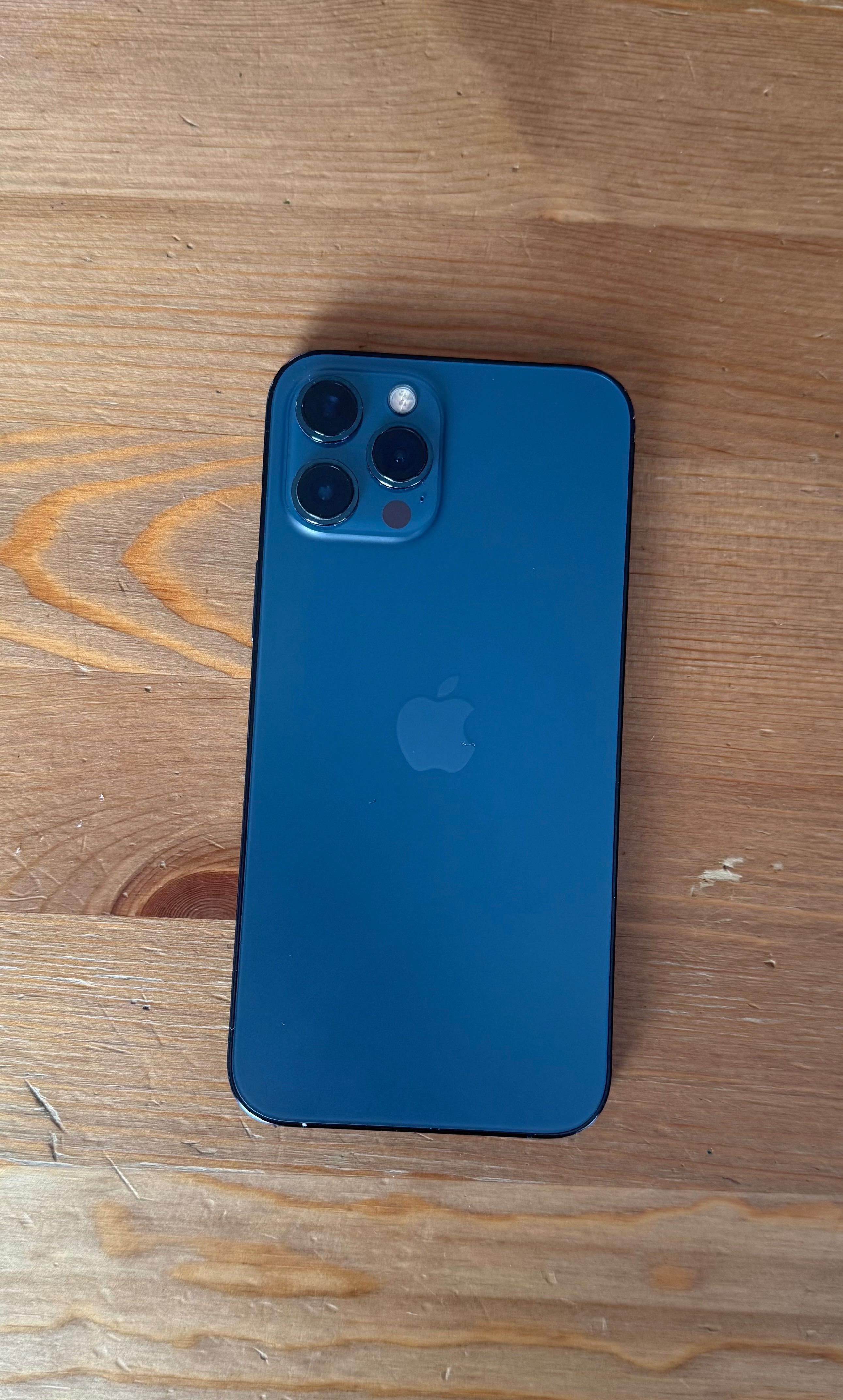 iPhone 12 Pro Max 256 GB (oryginalny, bez żadnych napraw)