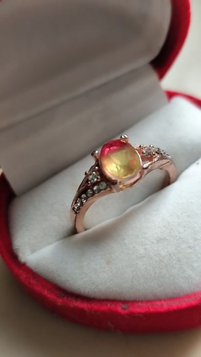 Pozłacany pierścionek