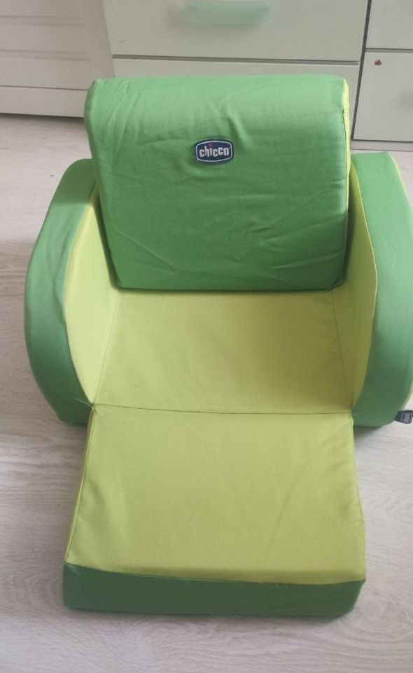 Дитяче крісло Chicco Twist 3 в 1