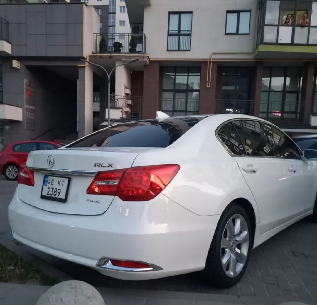 АКУРА rlx авто седан