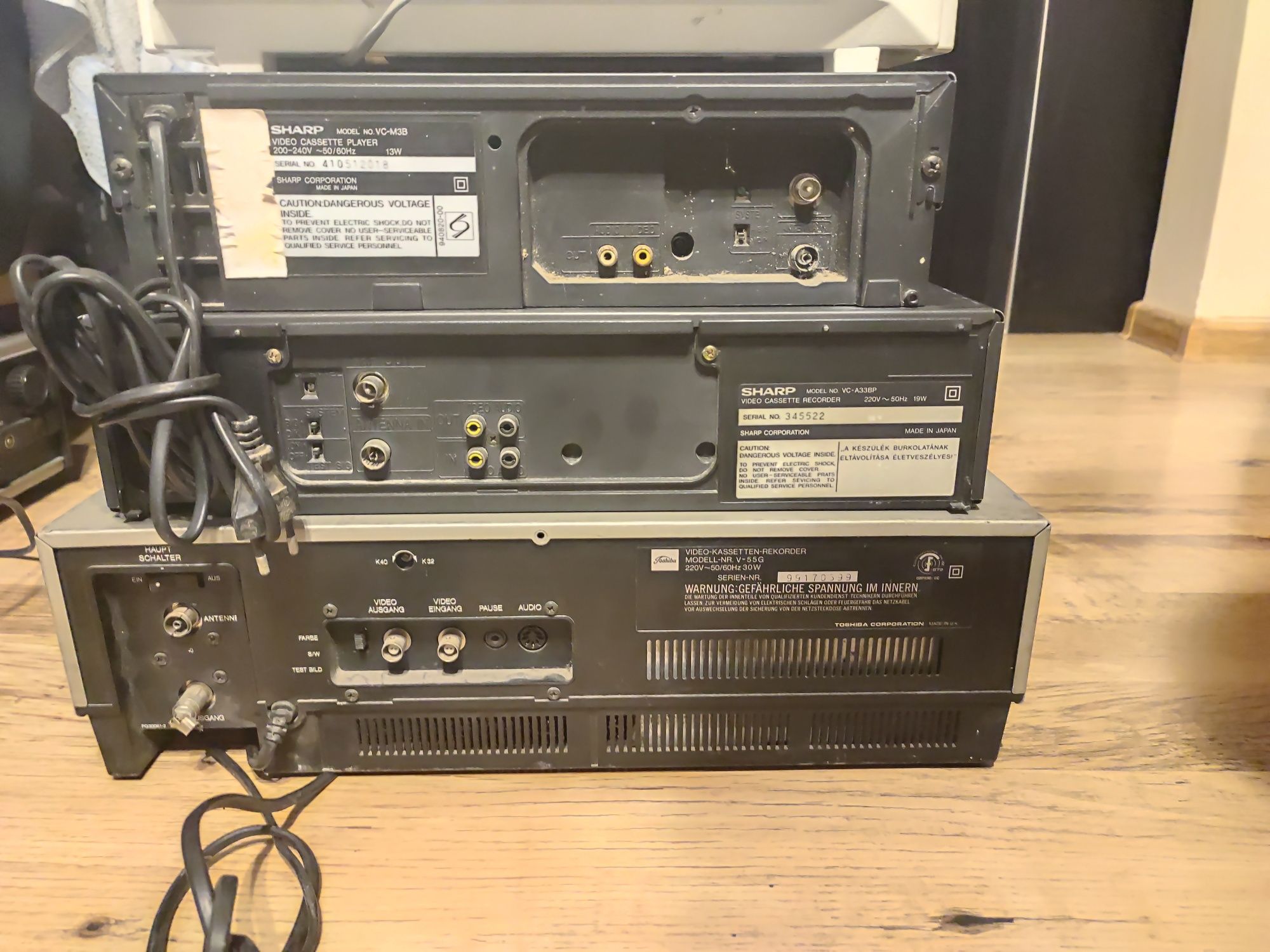 Toshiba V-55G SHARP VC
