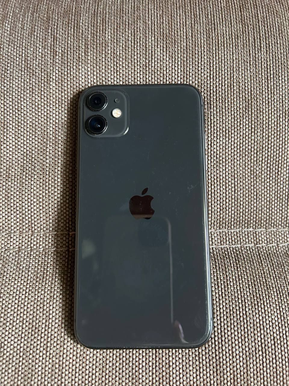 IPhone 11 хороший стан