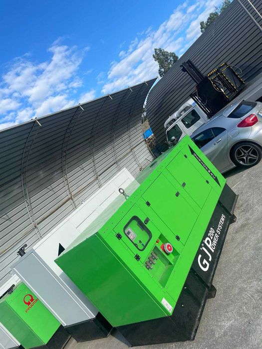 Geradores 30/40/80/100/130/150/180/200 kva