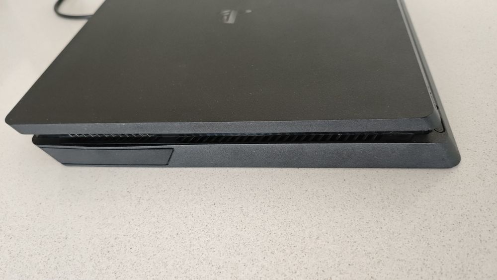 PlayStation 4 desbloqueado, excelente estado