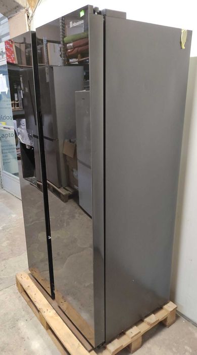 Lodówka Hisense RS694N4GBE SidebySide NoFrost Kostkarka OUTLET 1JG2