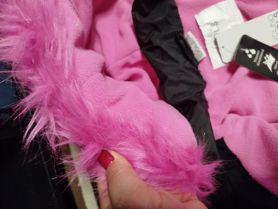 Kurtka zimowa dla dziewczynki Young Idols rozmiar 134/140 Nowa