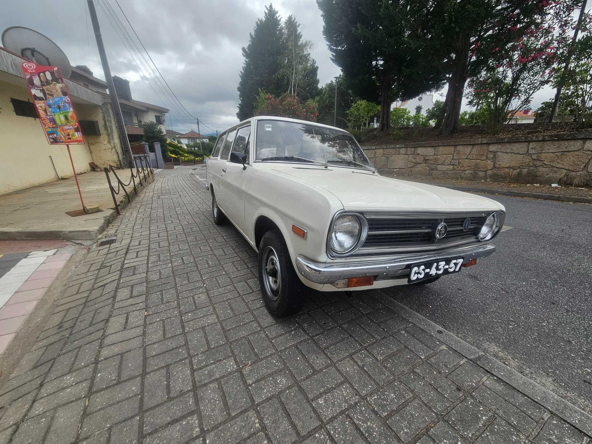 DATSUN 1200 VAN restaurada