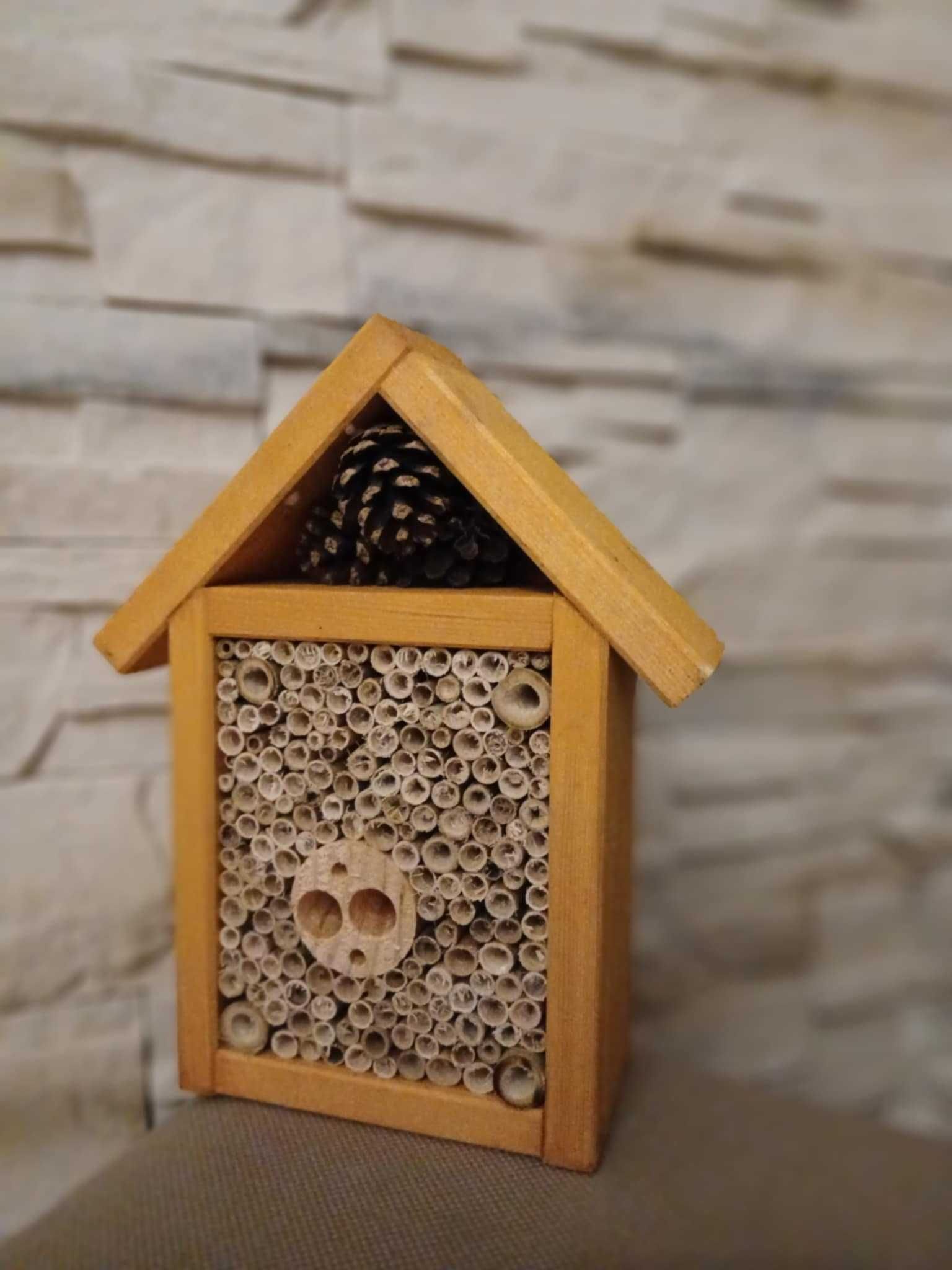 Domek dla pożytecznych owadów