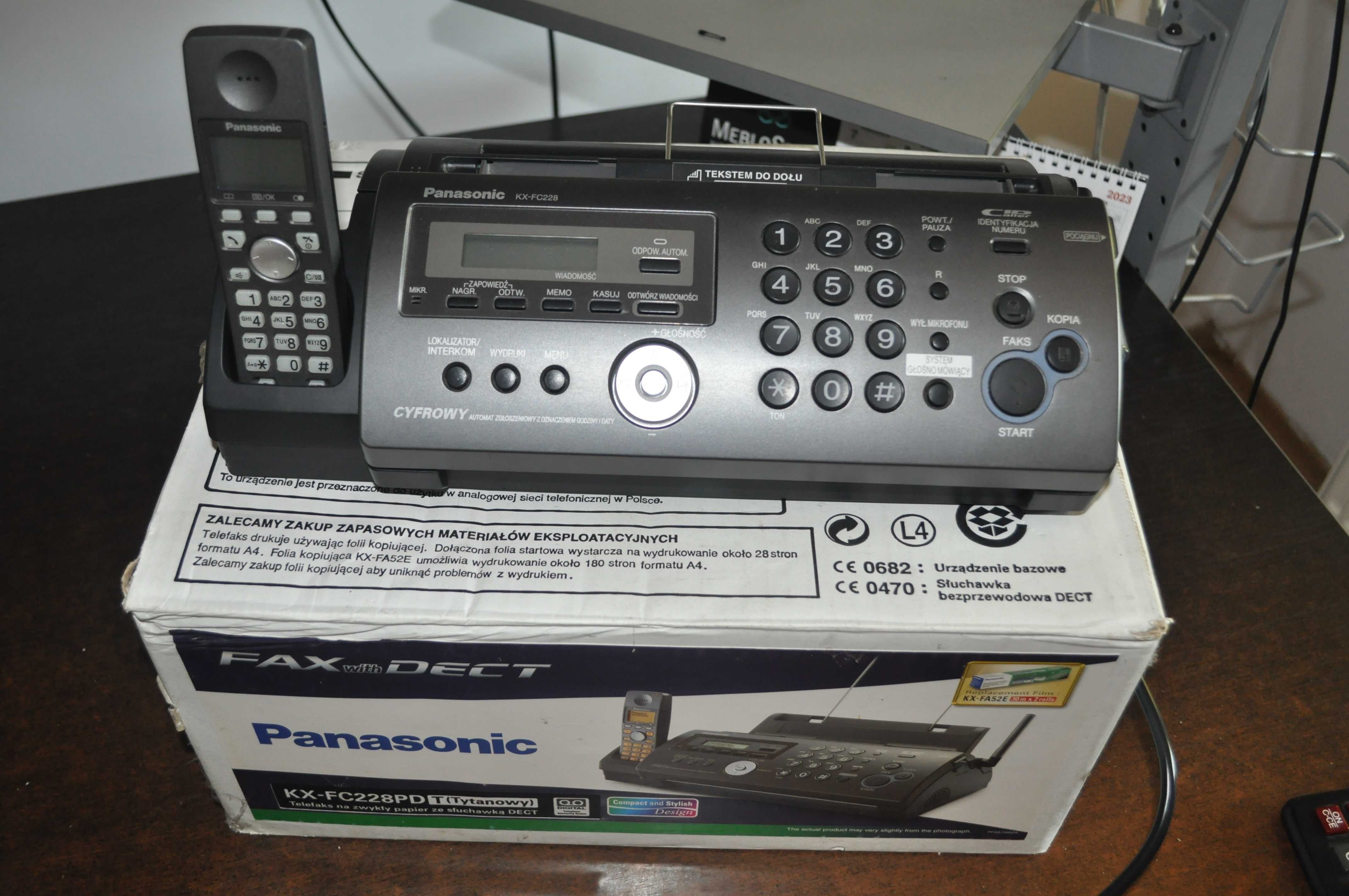 Telefon Fax biurowy PANASONIC KX-FC228 PD-T. bezprzewodowy .