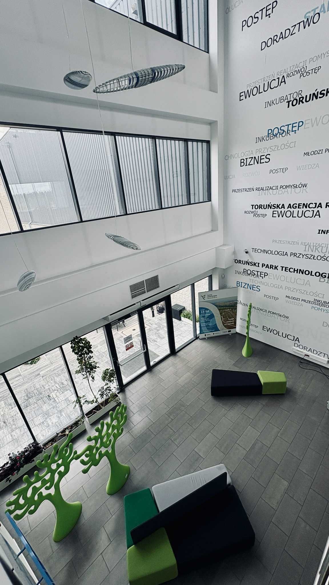 Biuro 57 m² – EXEA, Toruń, umeblowane, aneks kuchenny, parking