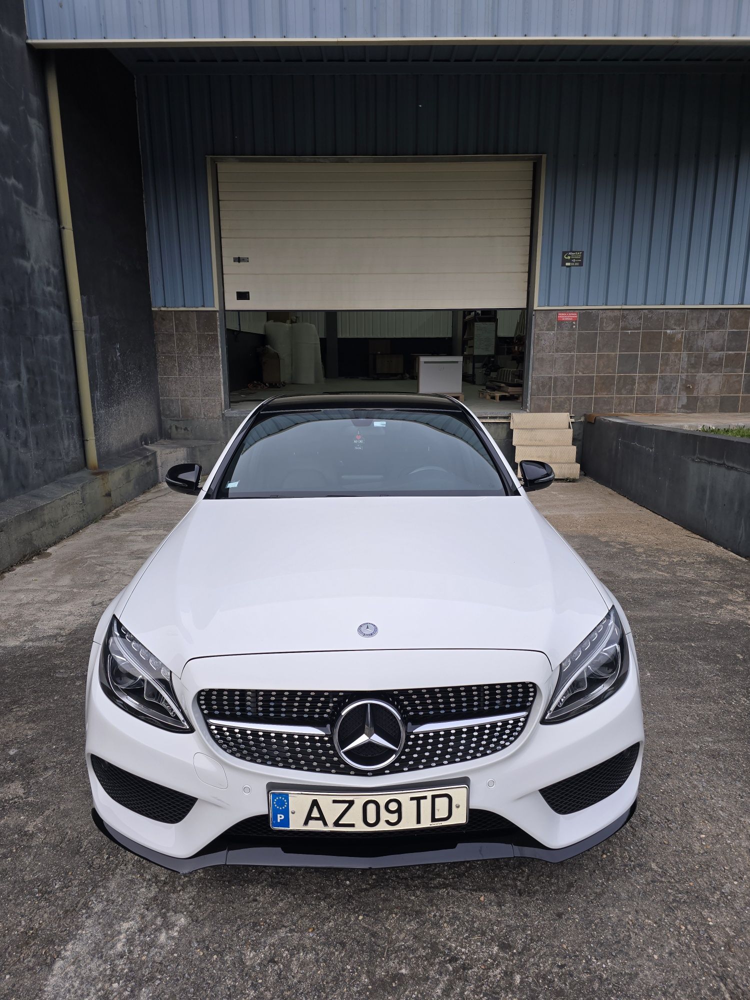 Mercedes benz c 200 amg