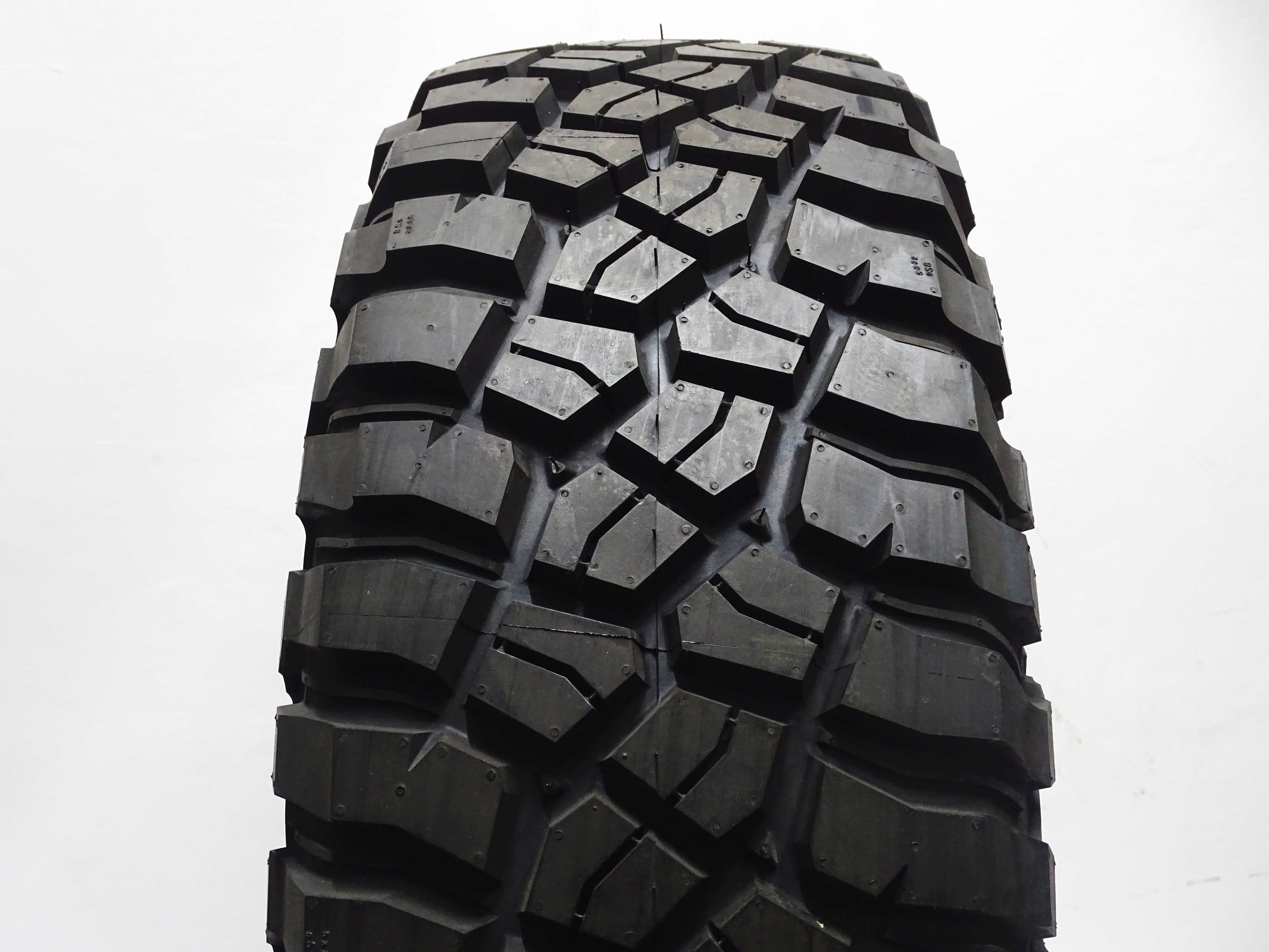 1x BFGoodrich 245/65R17 111Q MUD Terrain T/A KM3