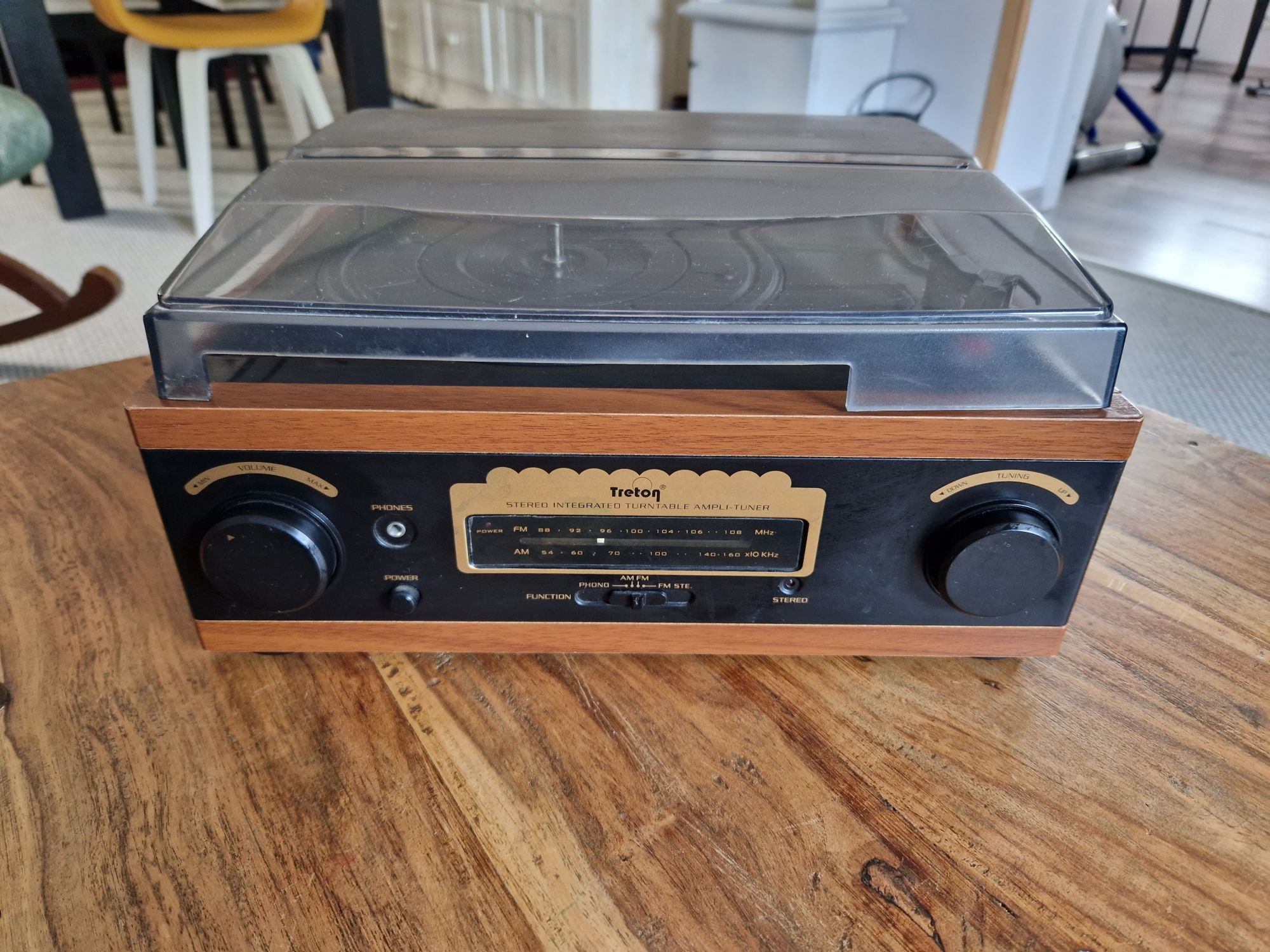 Gramofon Treton z radiem, radio vintage retro