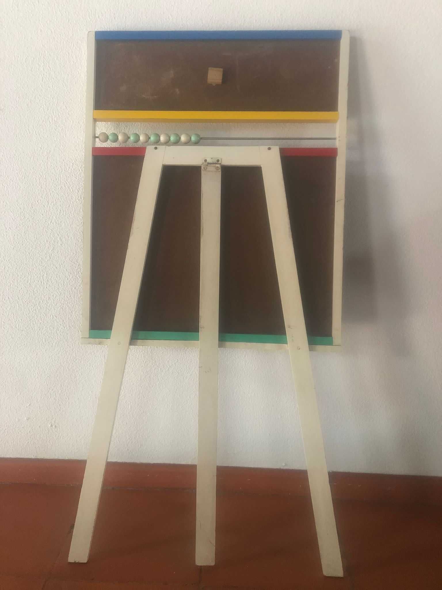 Quadro cavalete de ardósia vintage para crianças