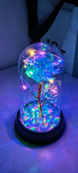 Sztuczny kwiat niebieska róża lampki lampka led