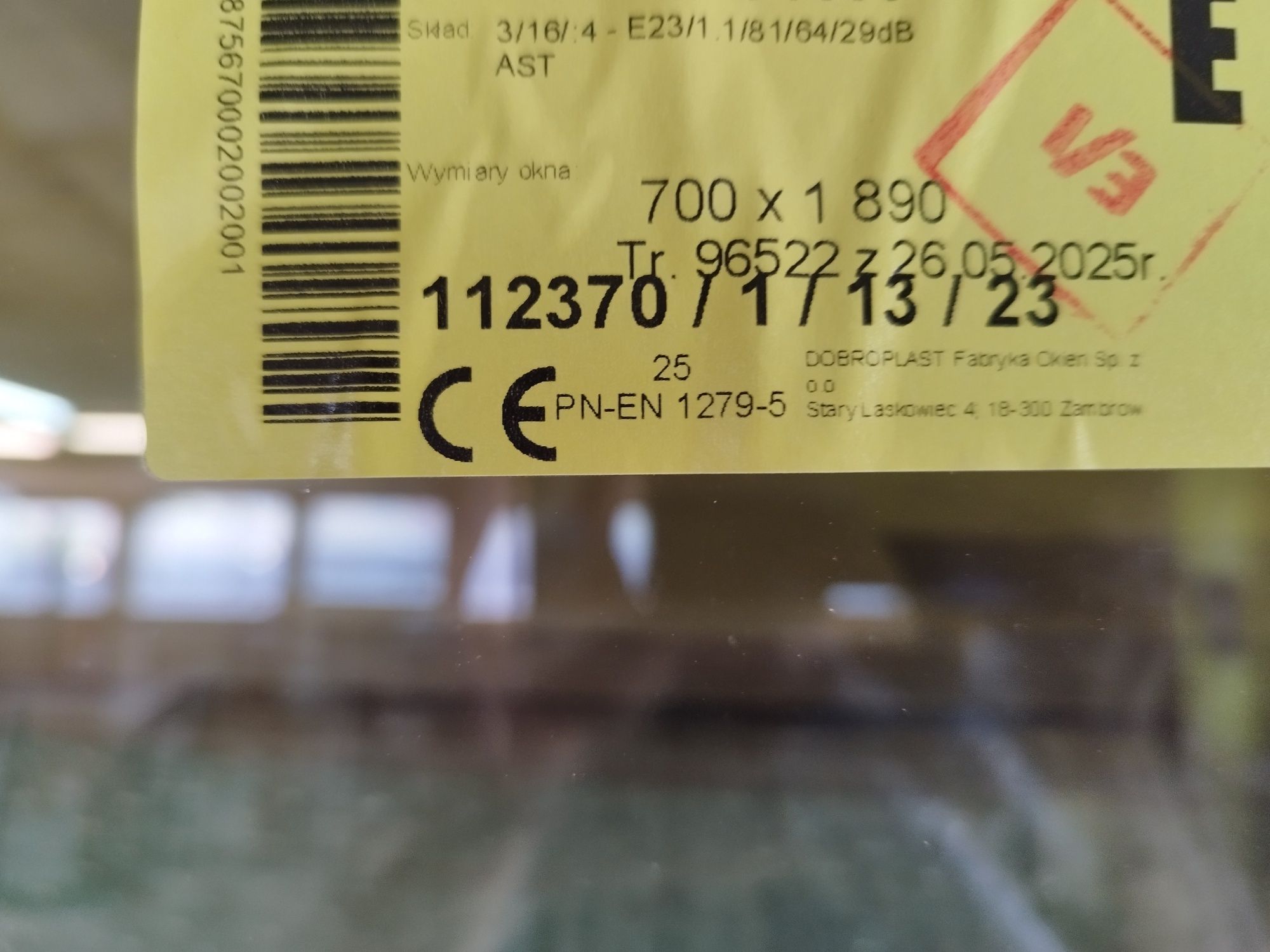 Okno pcv kolor orzech dwustronny