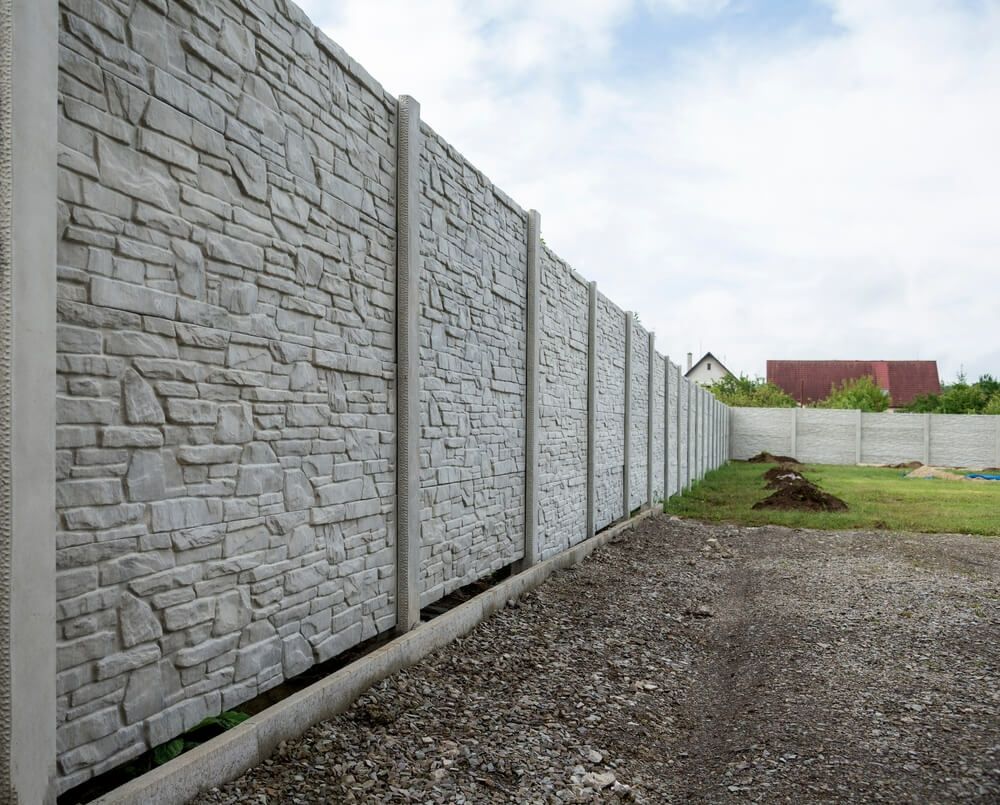 Sprzedaż montaż ogrodzeń betonowych i panelowych 230zl na wysokości 2m