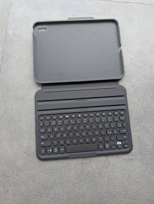 Оригінальна Bluetooth клавіатура-чохол ZAGG для iPad 10