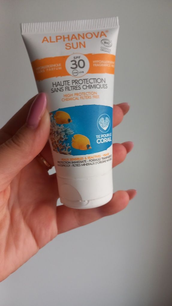 Nowy krem do opalania Aphanova z filtrem 30 UV 50 ml