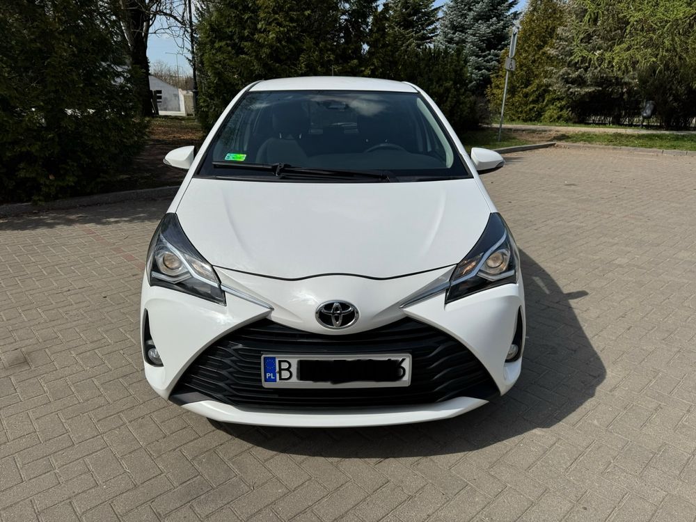 Toyta Yaris benzyna 2017 rok 56000km przebiegu !! Klima