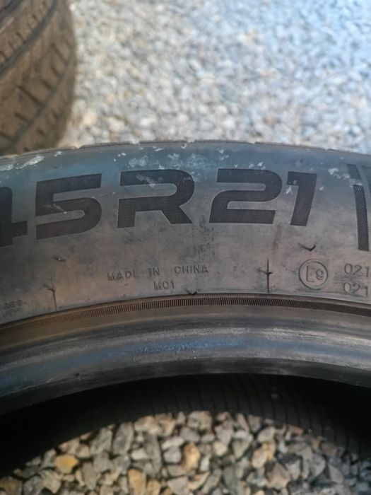 Шини зимові 275/45 r 21