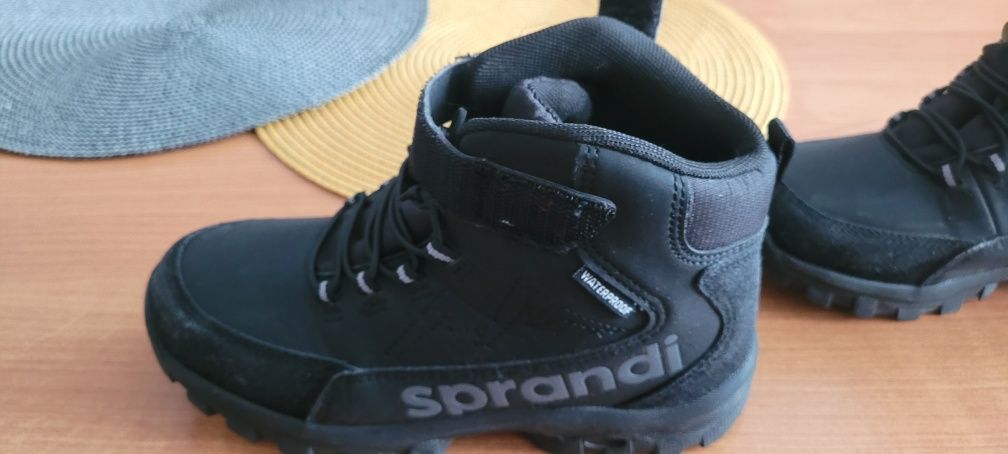 Buty  zimowe róż.34