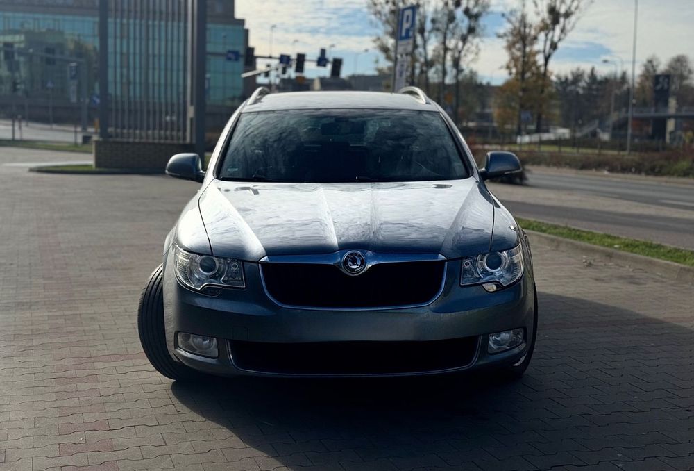 Skoda superb 2011