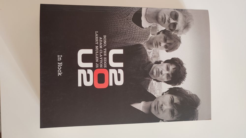U2 o U2 książka NOWA