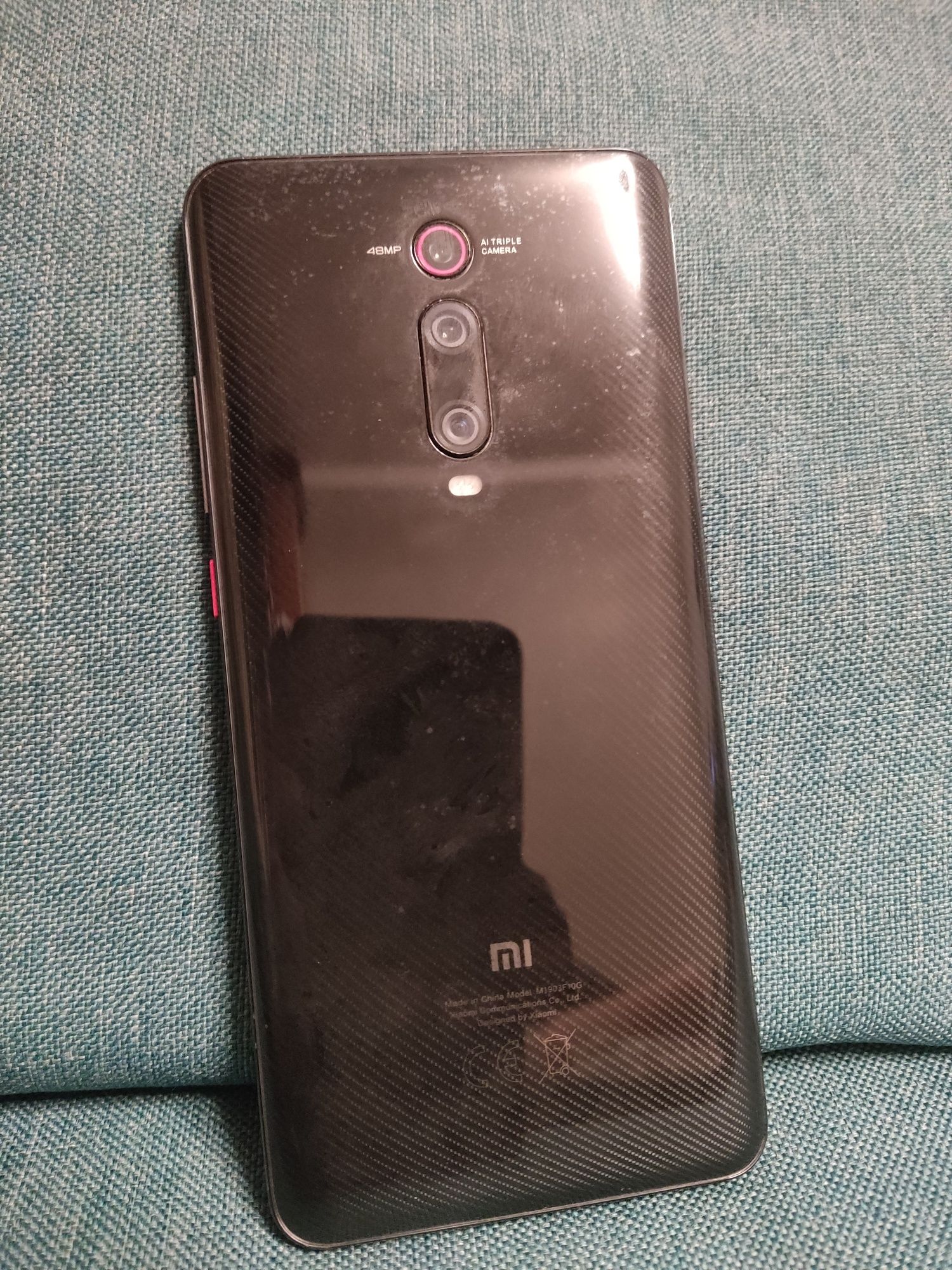 Смартфон Xiaomi Mi 9T 6/64 GB