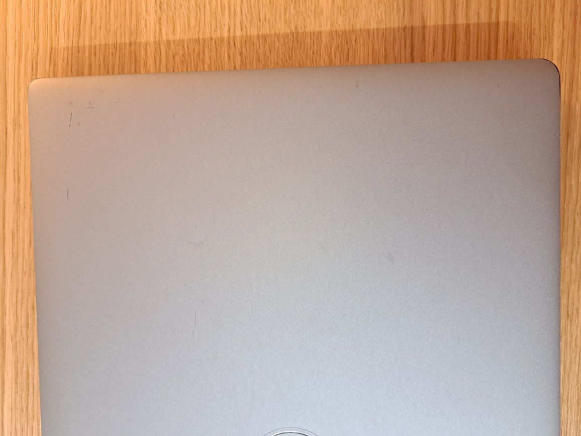 Laptop Dell Latitude 5520