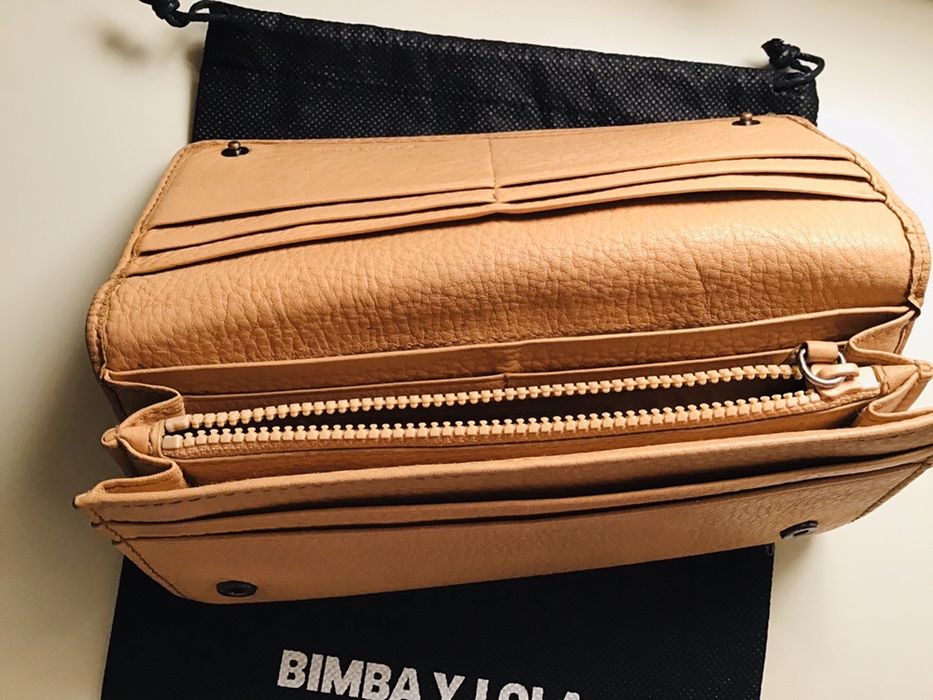 Carteira pele Bimba e Lola