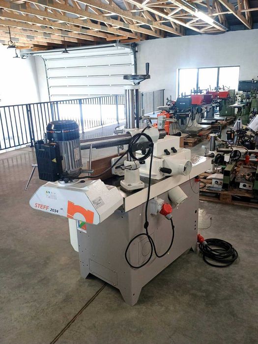 Frezarka dolnowrzecionowa CASADEI F 23 Z POSUWEM JAK NOWA!