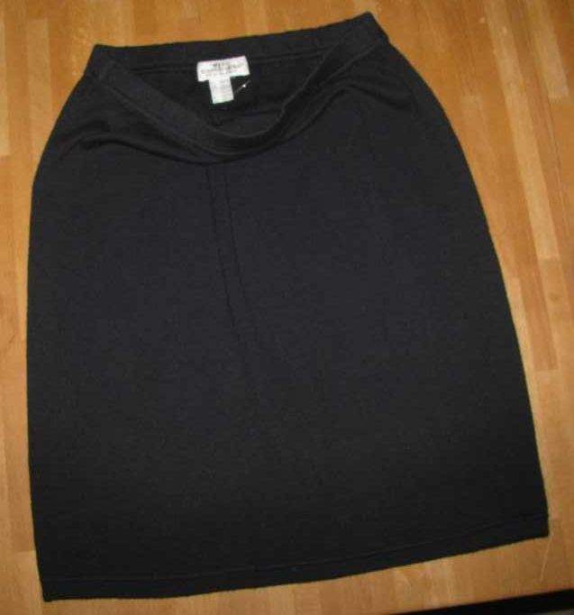 spódnica bluzka czarny kostium dzianina 42