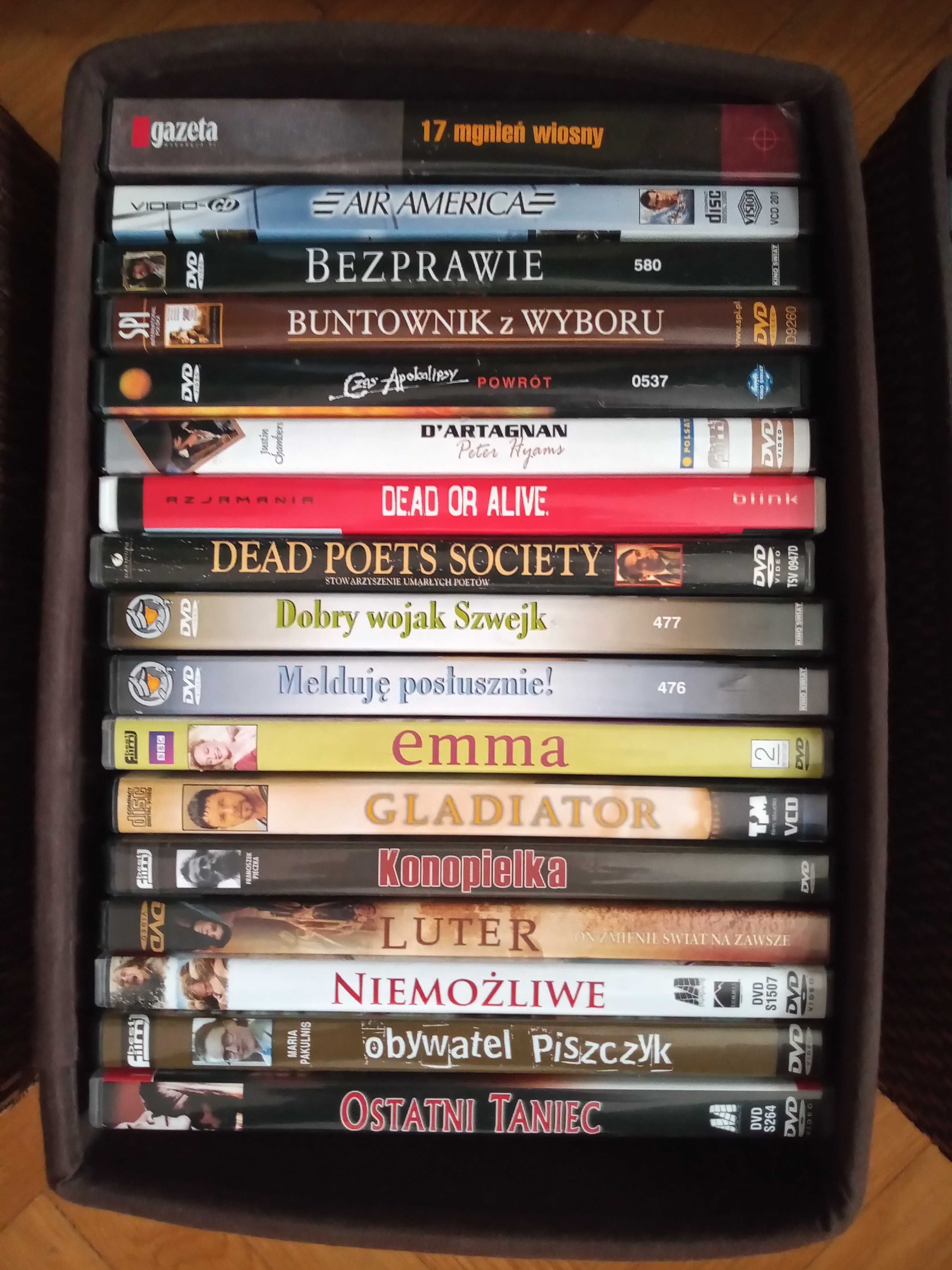 17 filmów DVD - kolekcja