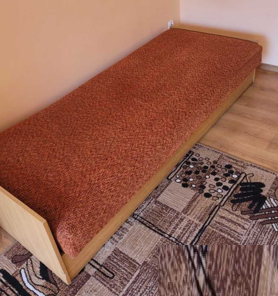 łóżko jednoosobowe z pojemnikiem na pościel - możliwy transport