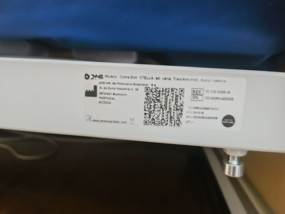 Cama Articulada Elétrica JMS,  Modelo Stella + colchão anti-escaras -