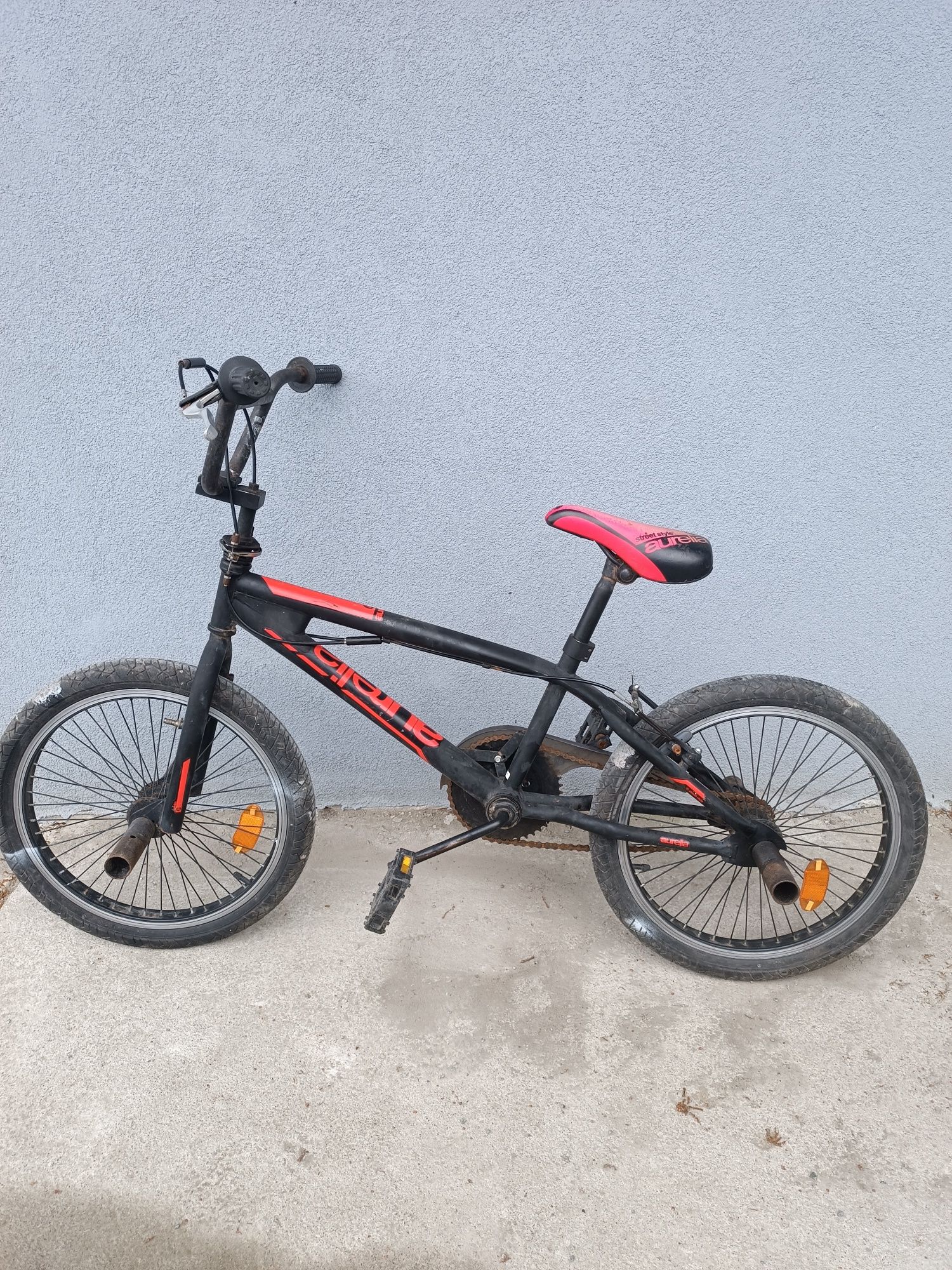 BMX Aurelia czarno czerwony
