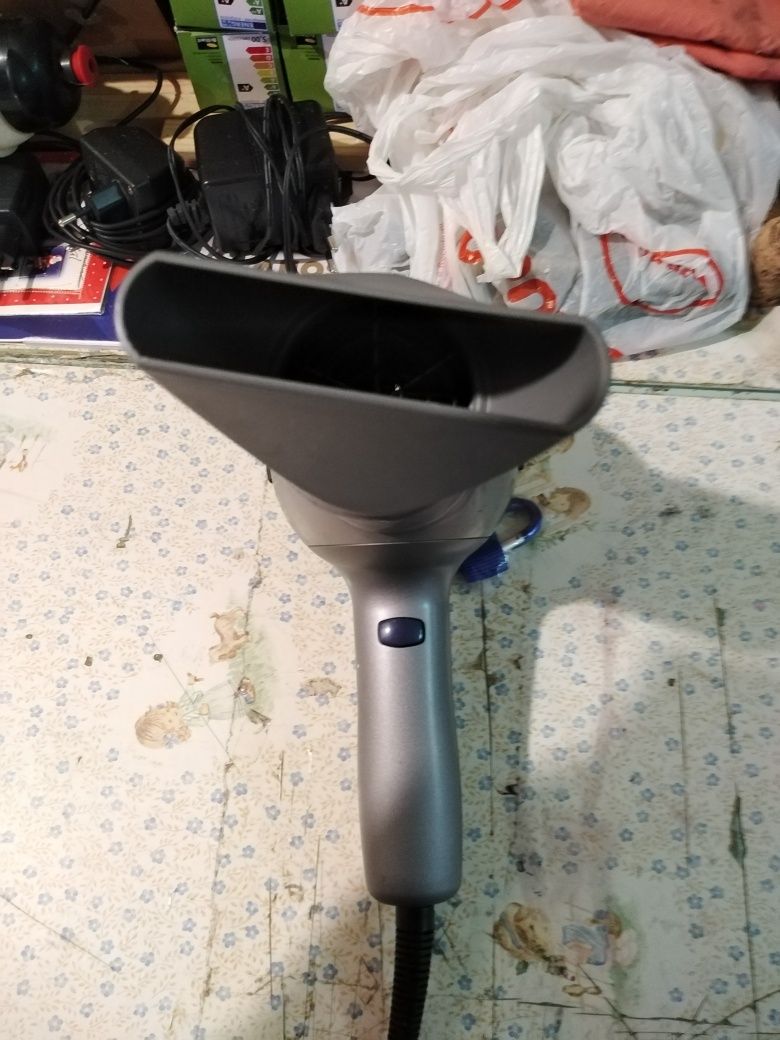 Vendo secador de cabelo