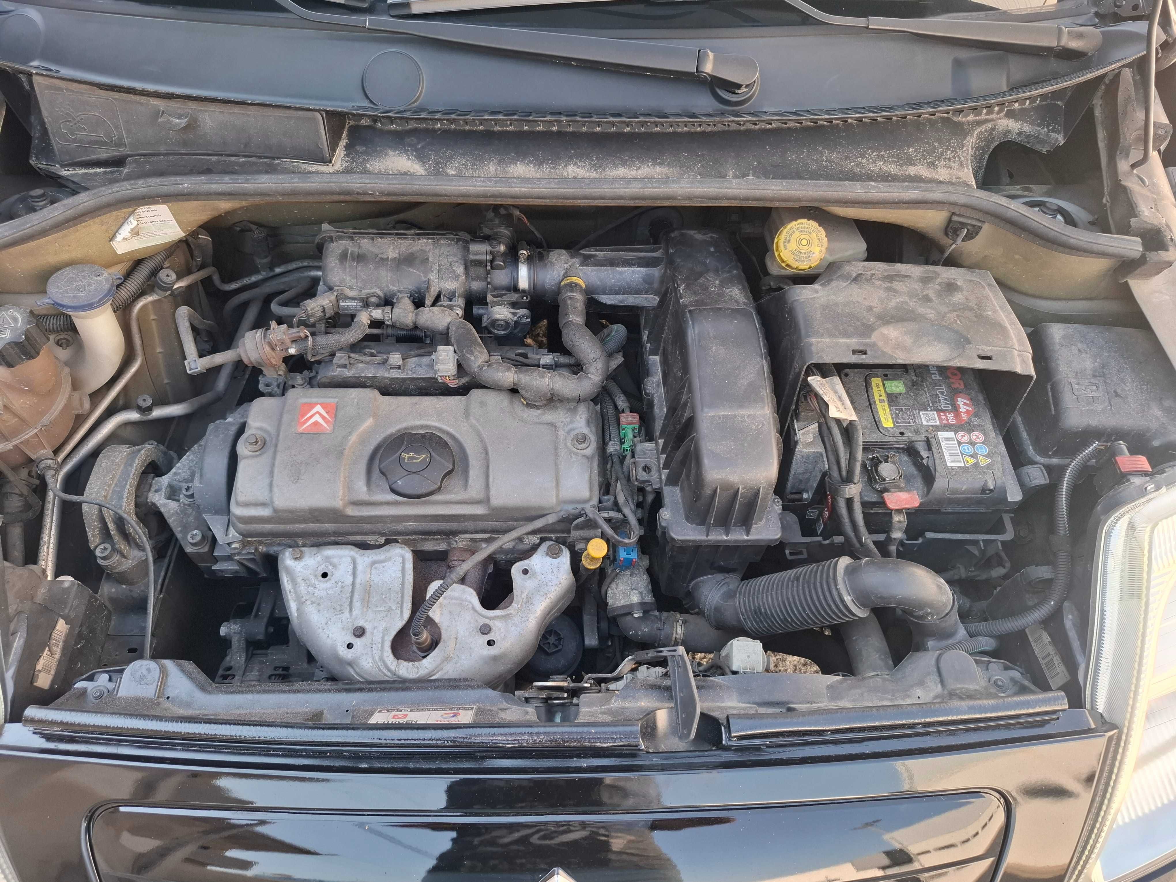 Citroên C 2 1.1 Gasolina Apenas 160 Mil Kms